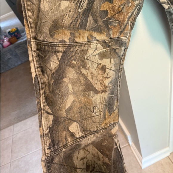 Wrangler Real Tree Camo Jeans Buttoned Apparel - Picture 10 of 11